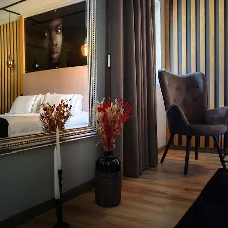 Boutique Wine Panorama *