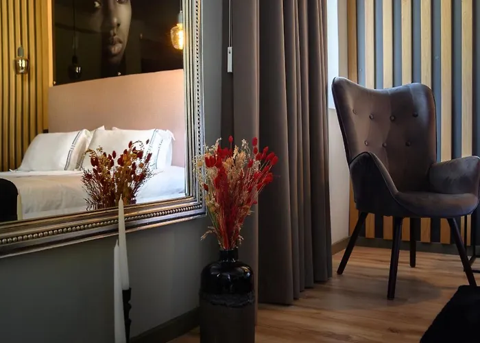 Panorama Boutique Wine Experience *